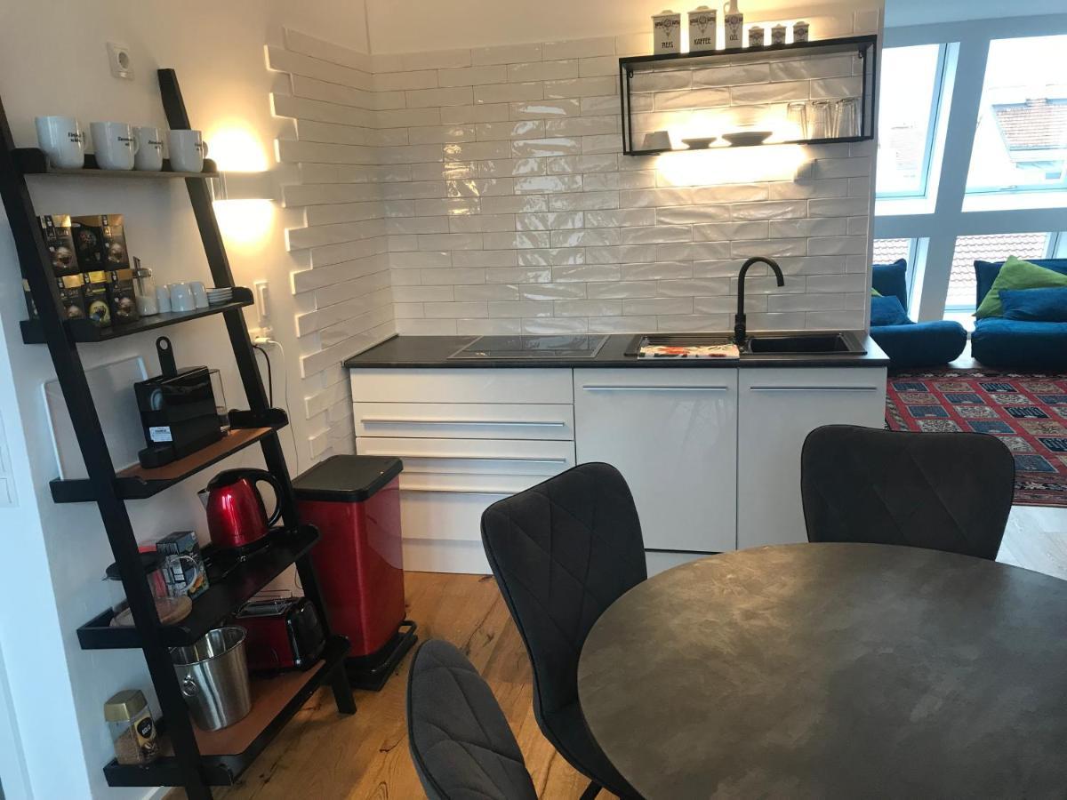Skysuite Holiday Home Vienna Esterno foto