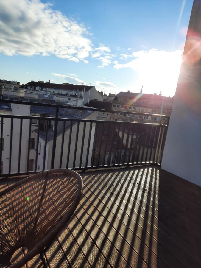 Skysuite Holiday Home Vienna Esterno foto